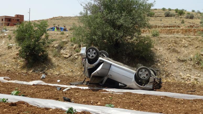 Gercüş’te Takla Atan Araçta Üç Kişi Yaralandı